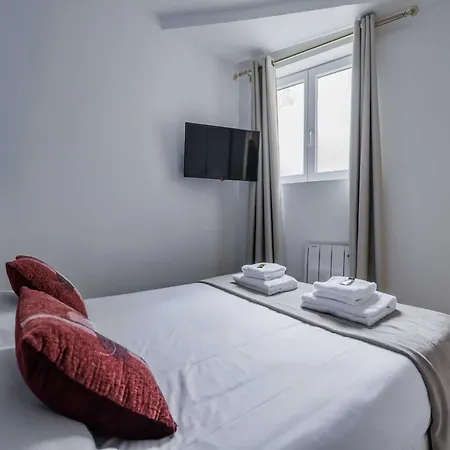 Chic, Comfortable Flat Near Rue Montmartre Appartement Paris