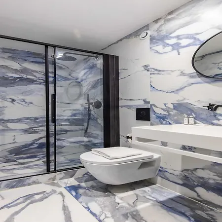 Appartement Chic, Comfortable Flat Near Rue Montmartre Paris